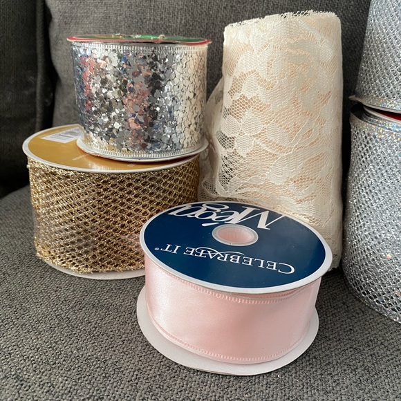 Lot of 17 Spools of Ribbon - Picture 6 of 7